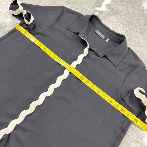 Rick Rack Button Down Blouse Medium - Picture 10 of 10